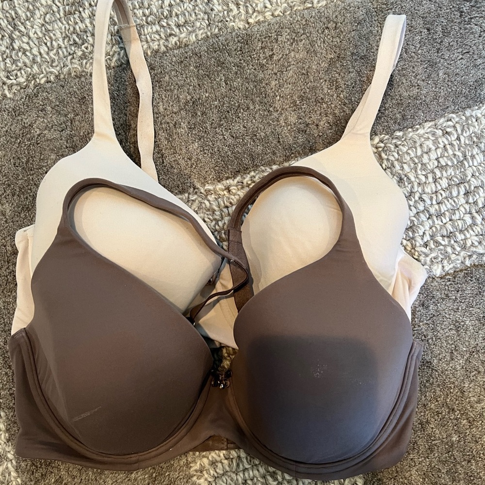 Two Soma Embraceable Full Coverage Bras (34DD)